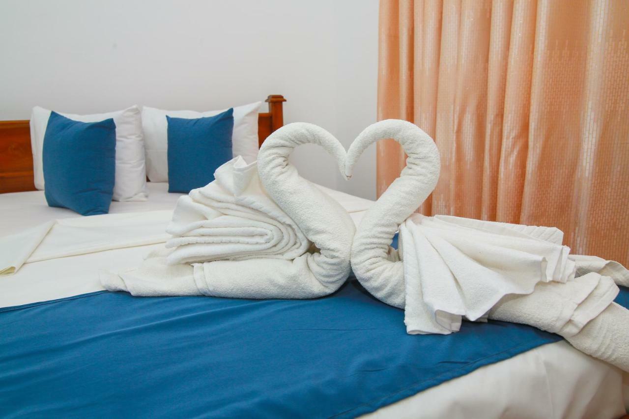 Hotel Sun Blue ウプヴェリ エクステリア 写真